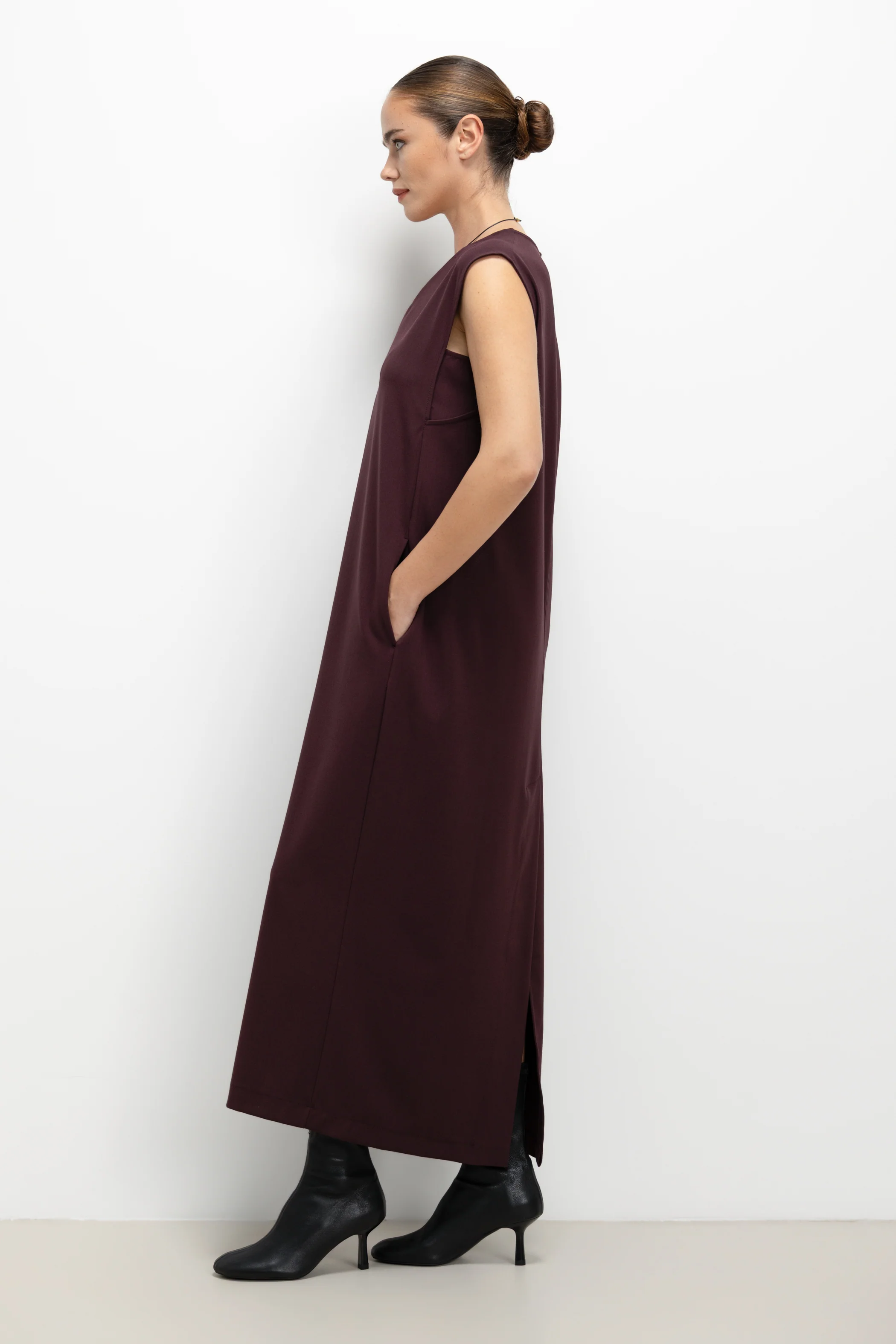 Neve Dress | Burgundy - Image 2