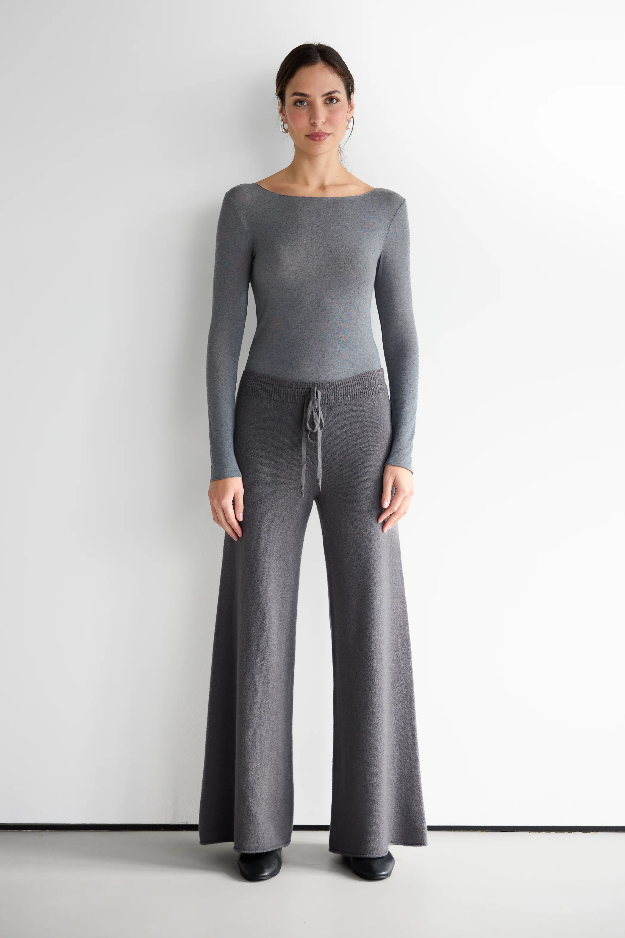 Relaxed Pants | Charcoal - Image 2