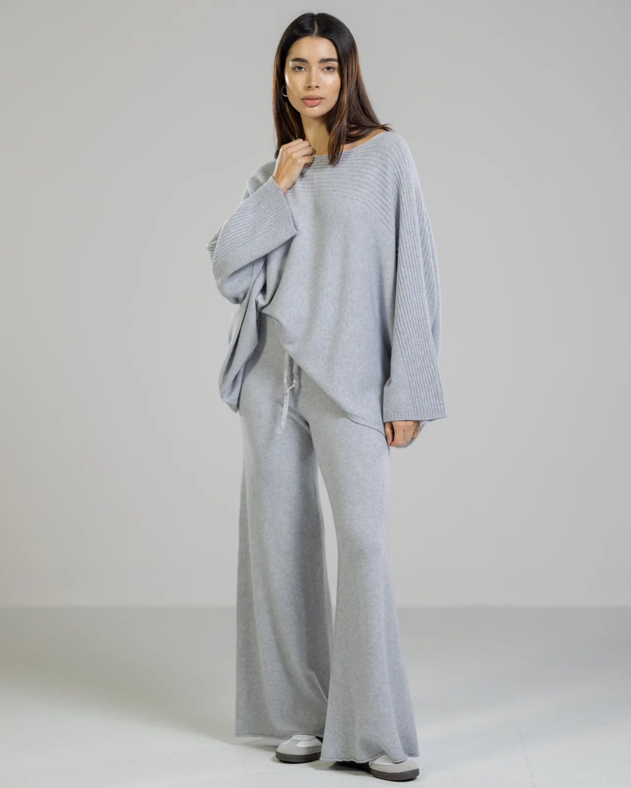 Relaxed Pants | Light Grey - Image 4