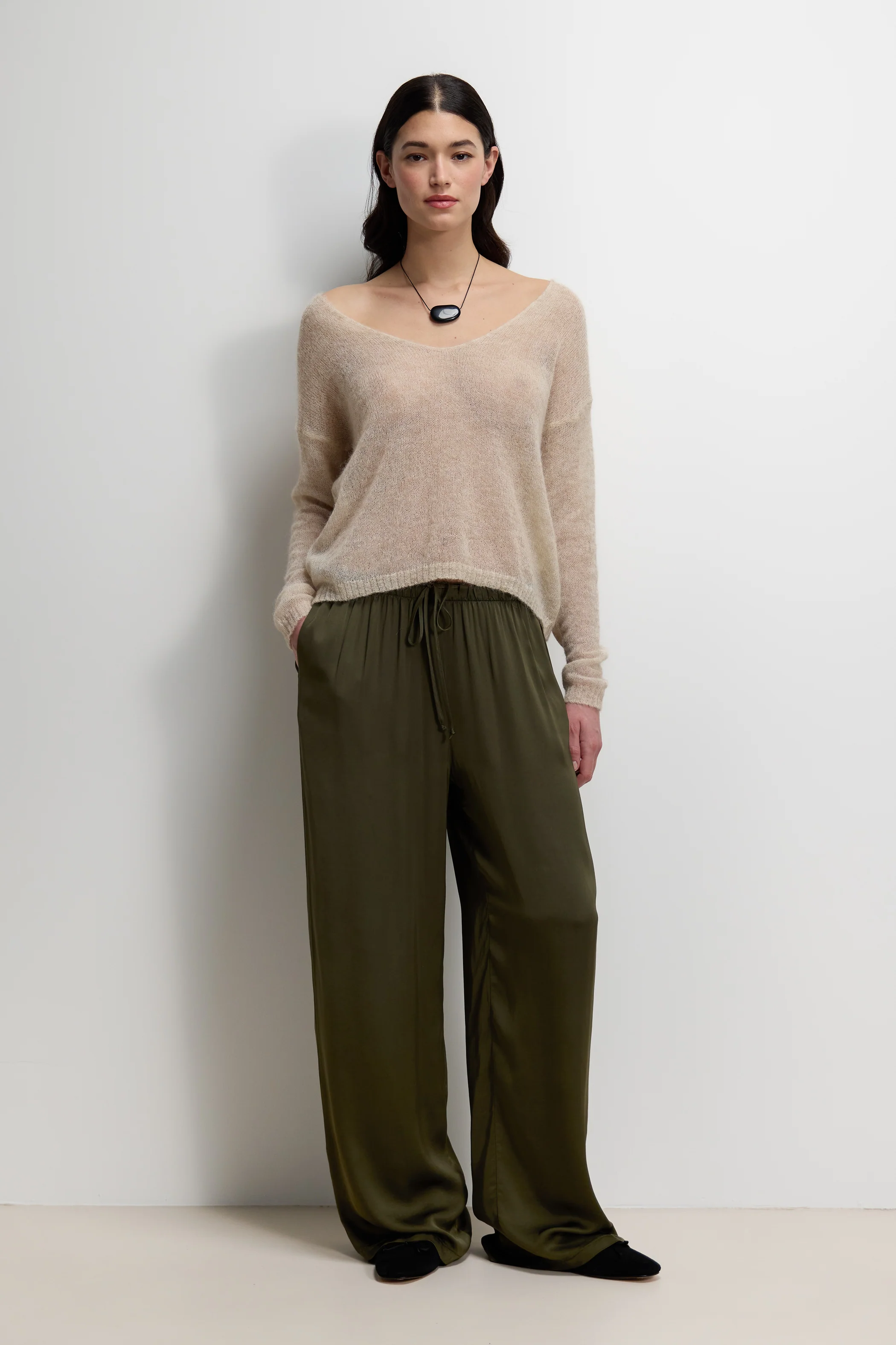 Rue Sheer Sweater | Beige | Alpaca Blend - Image 2