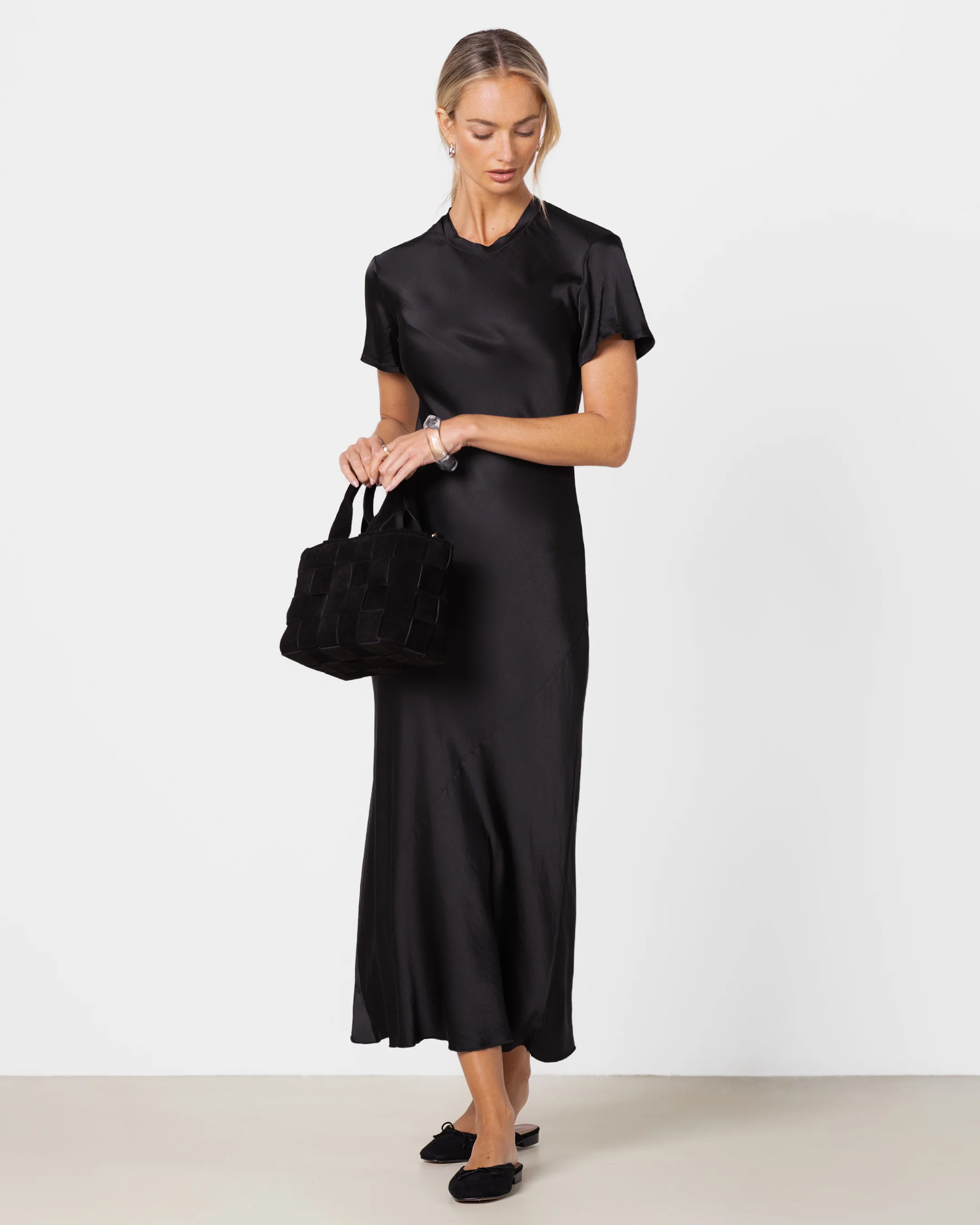 Saskia Short Sleeve Satin Dress | Black - Image 6