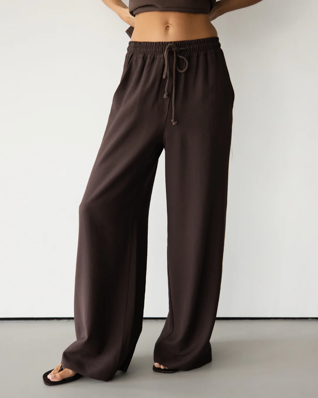 Sylvia Elastic Waist Trousers | Espresso Brown - Image 2