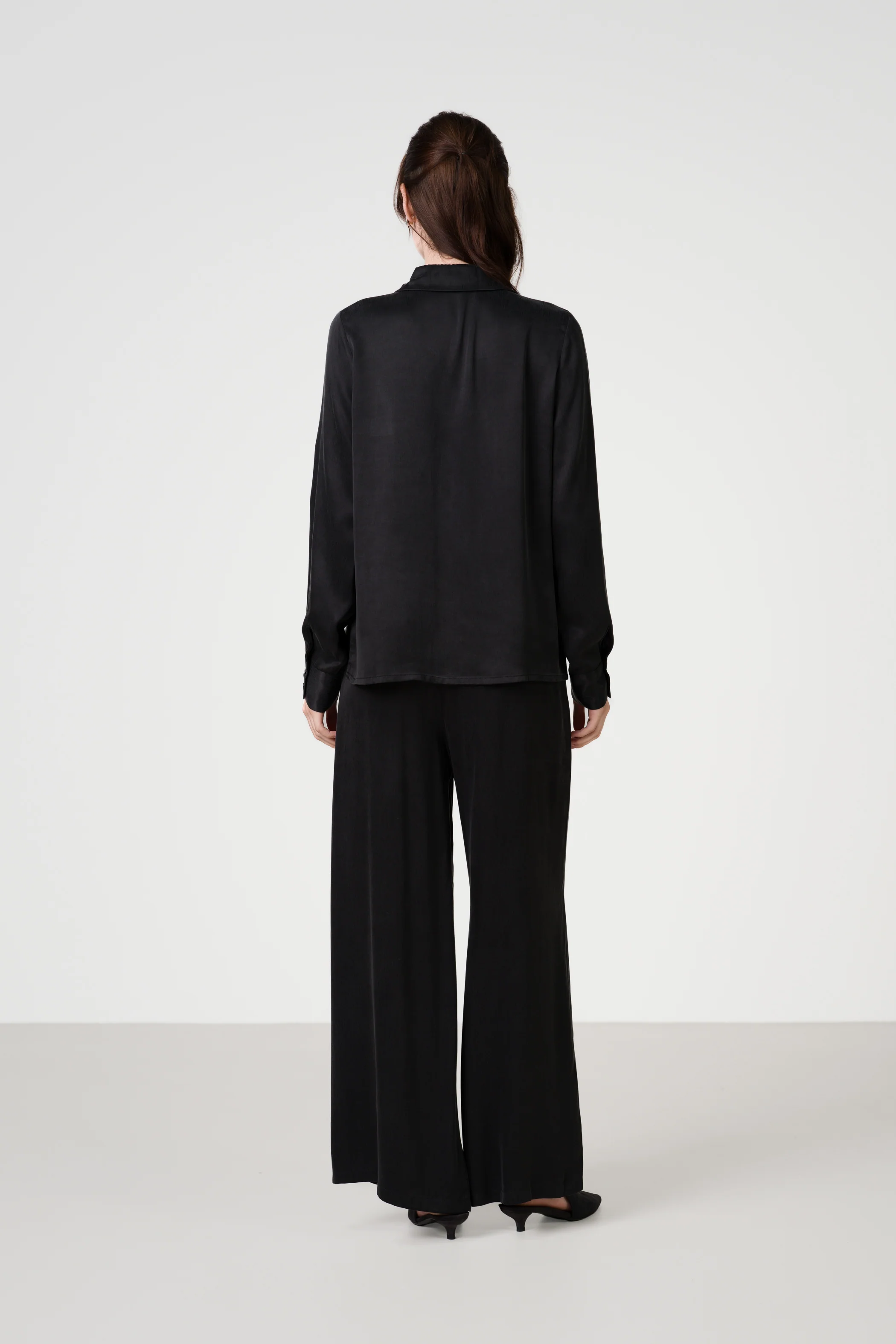Tabitha Cupro Shirt | Black - Image 2