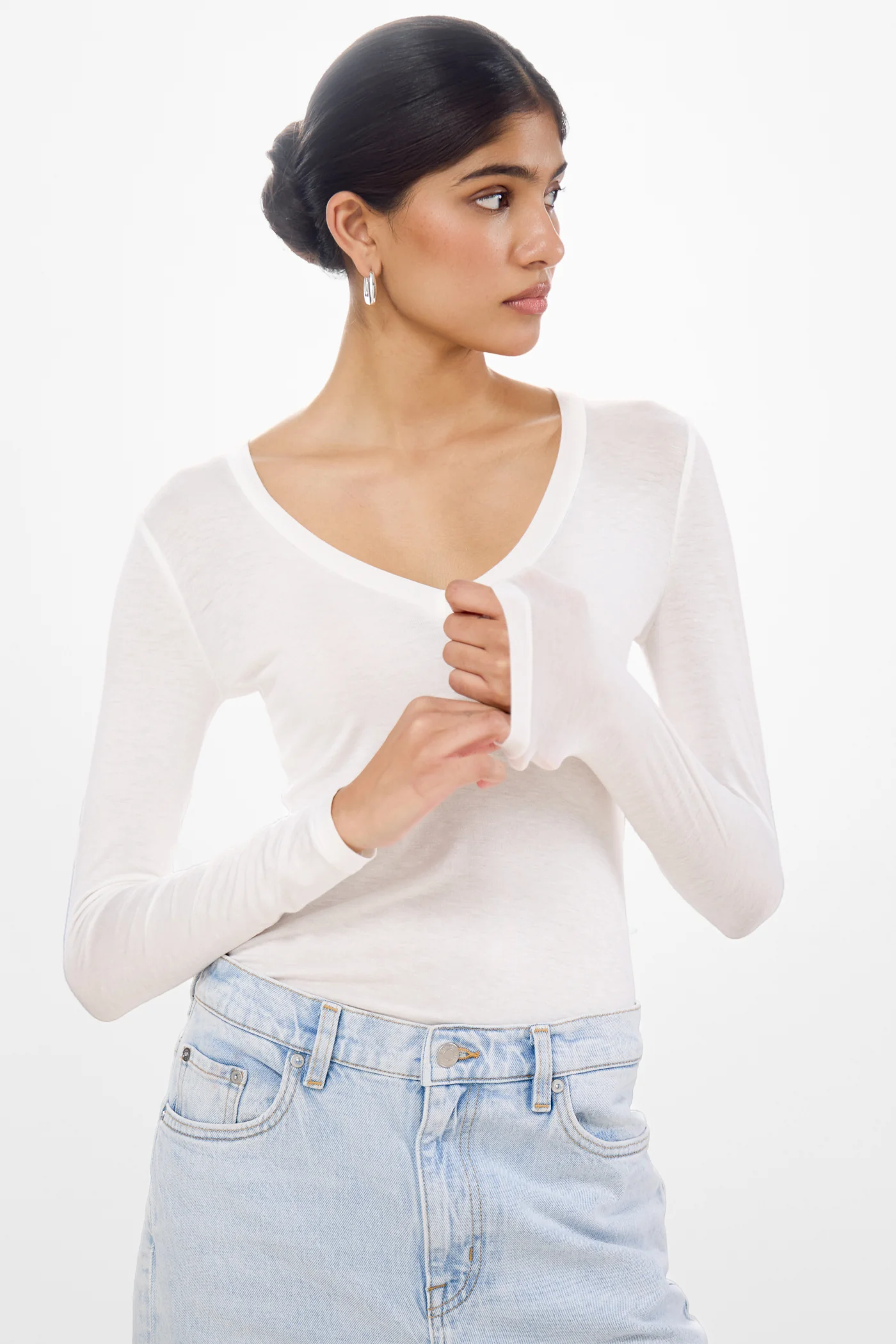 Sylvie V Neck Featherweight Top | White | Modal-Silk - Image 4