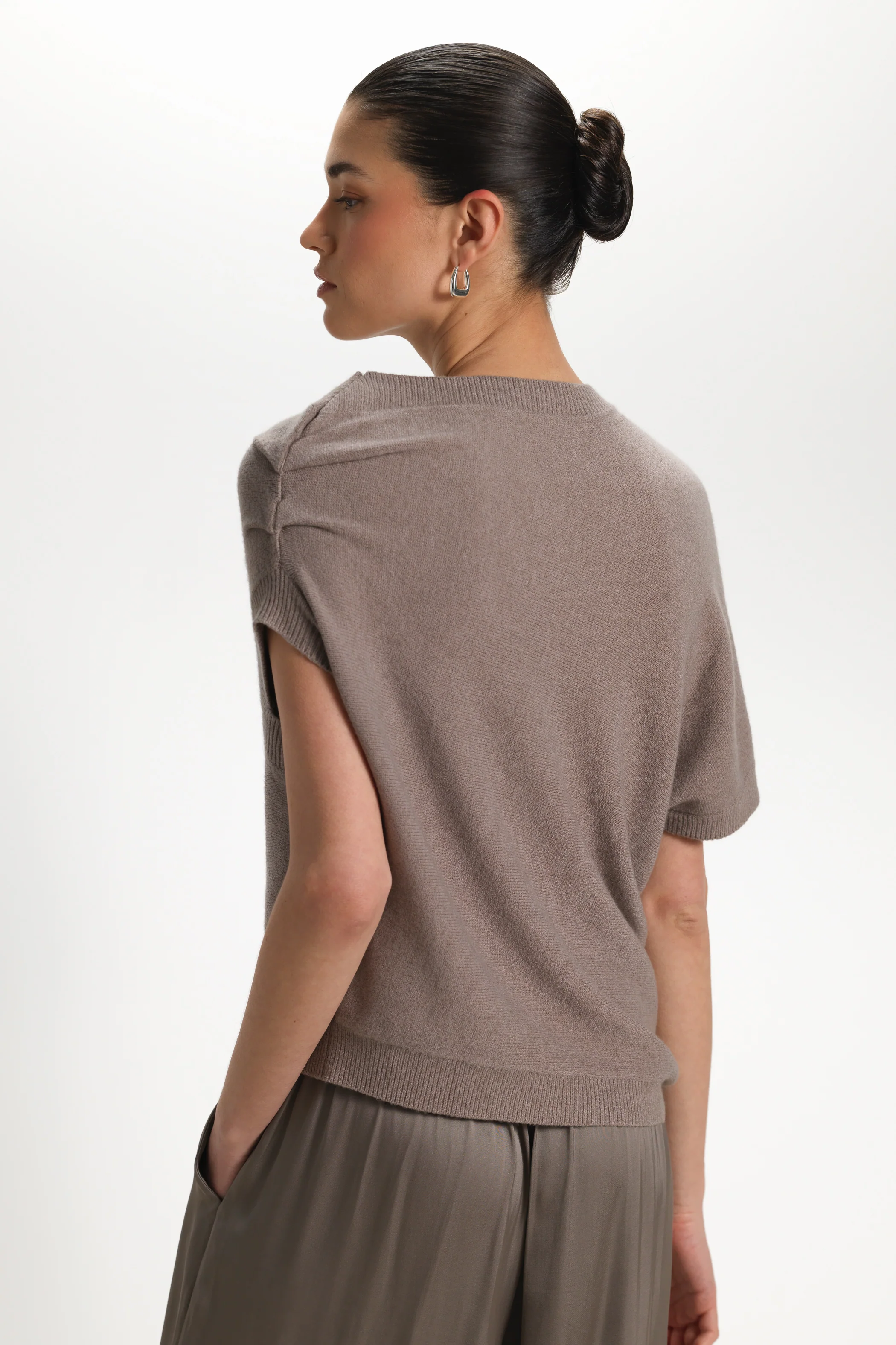 Vivienne Asymmetric Knit | Mink - Image 4