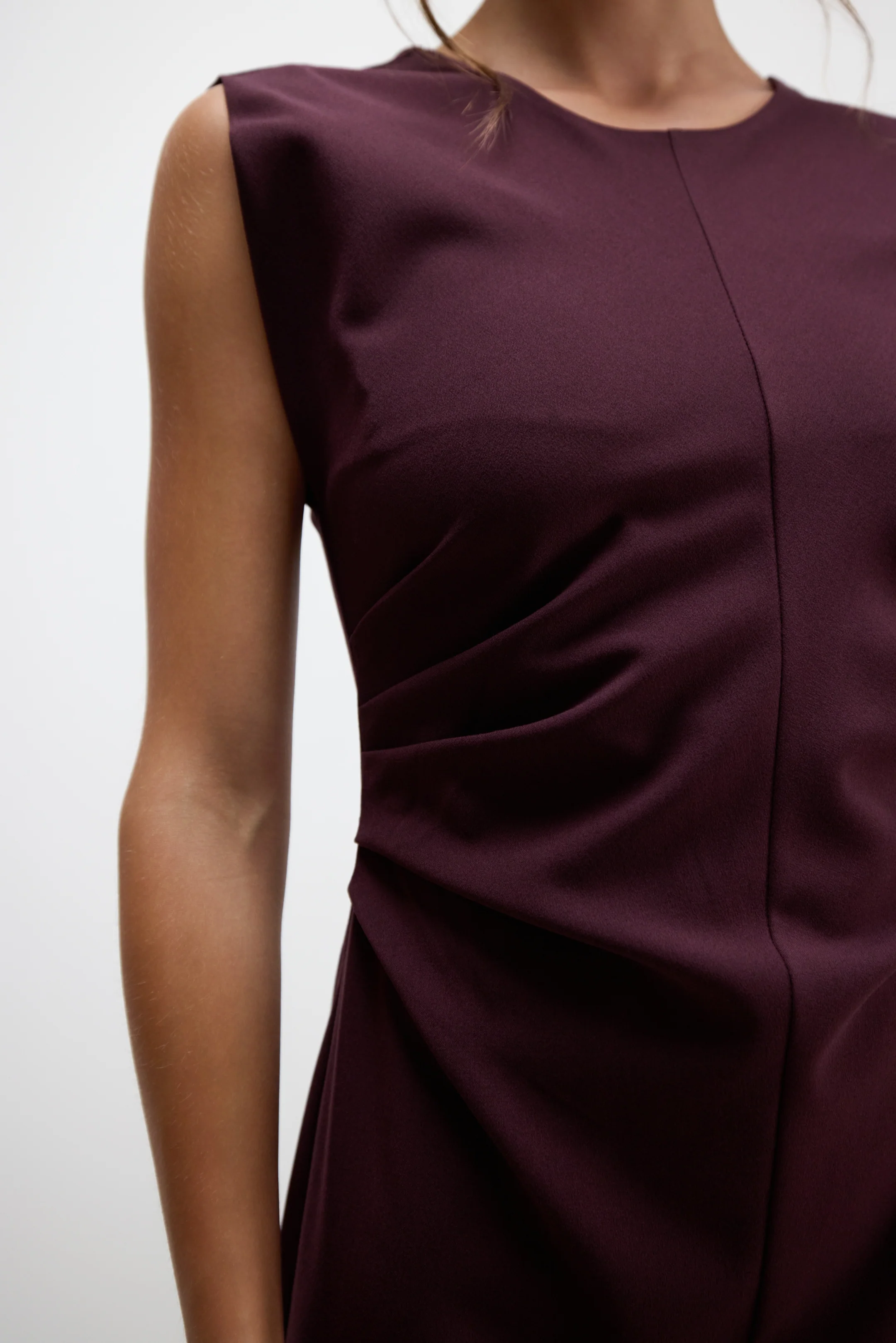Neve Ruched Dress | Burgundy - Image 8