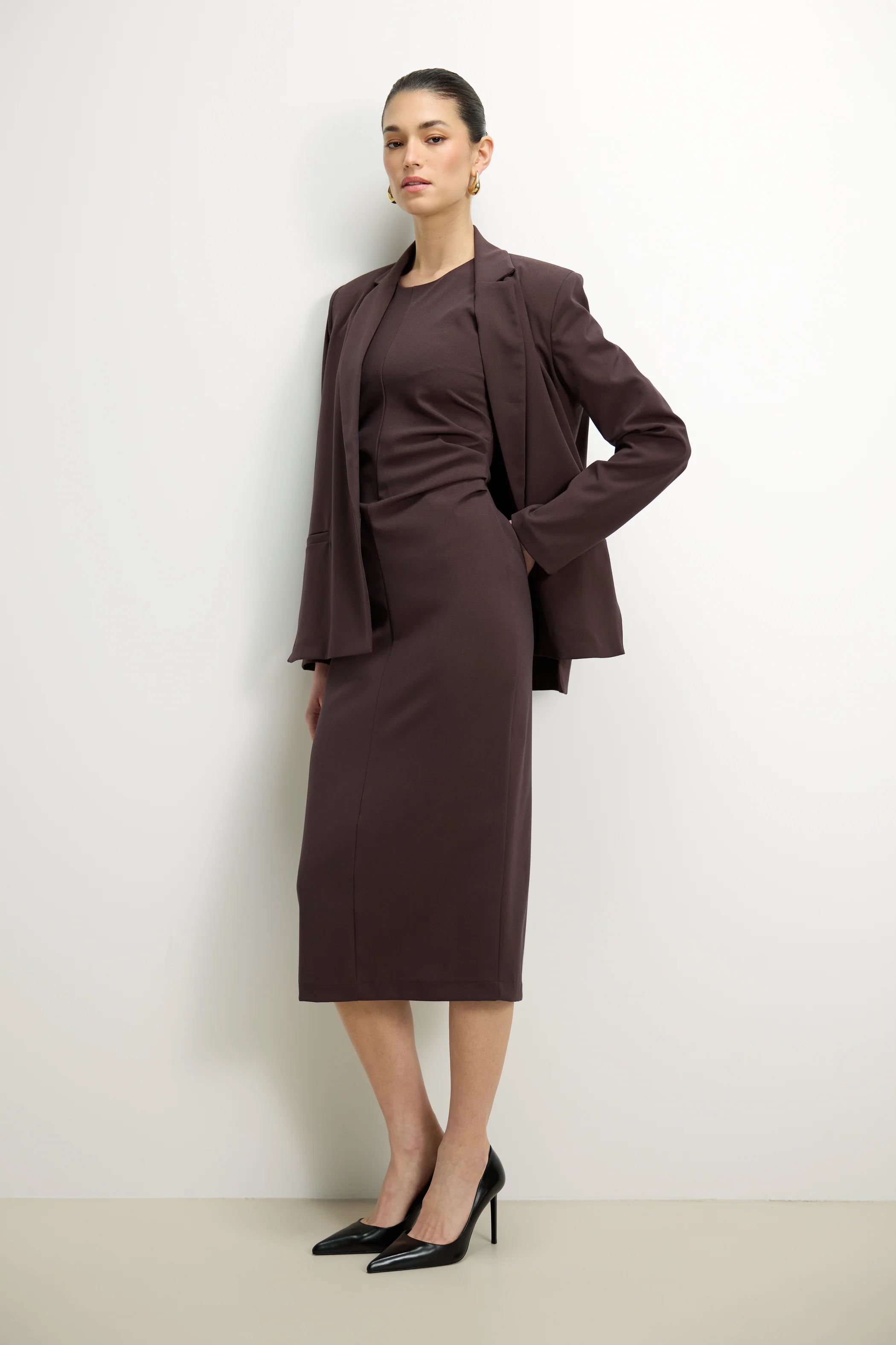 Neve Ruched Dress | Espresso Brown - Image 6