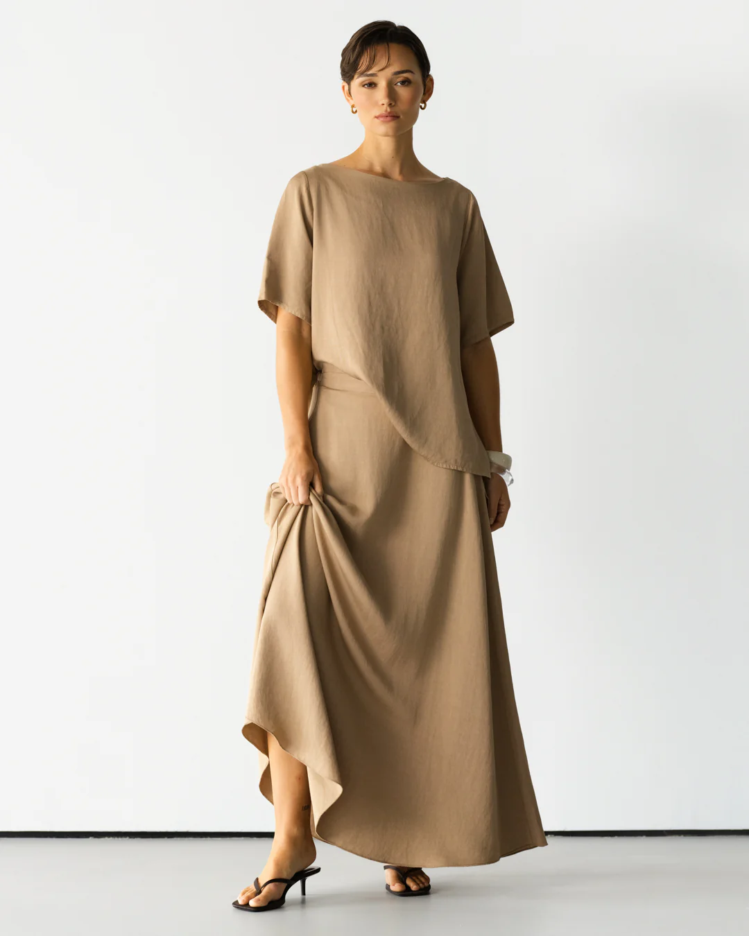 Willa Elastic Waist Skirt | Beige - Image 3