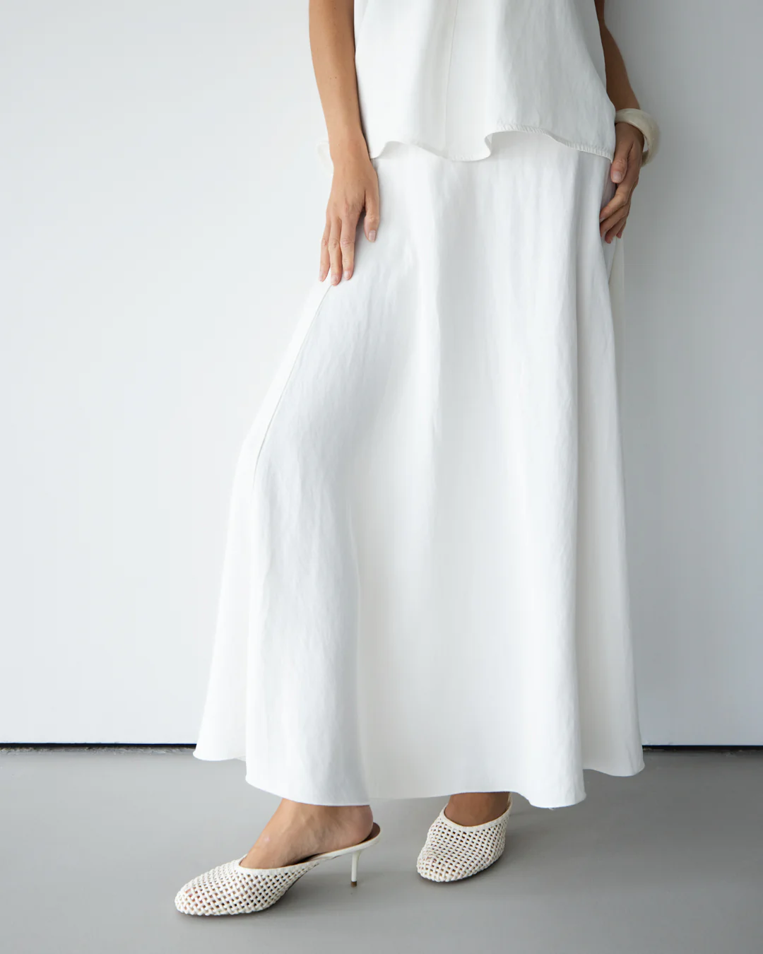 Willa Elastic Waist Skirt | White - Image 6
