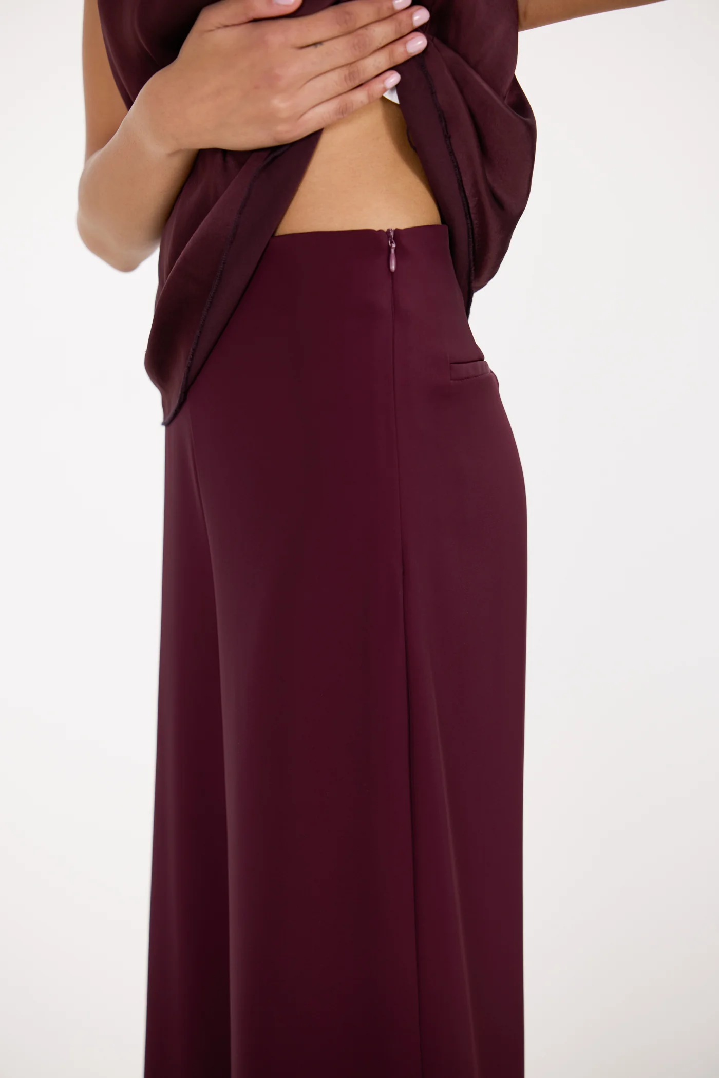 Zuri Trousers | Burgundy - Image 2